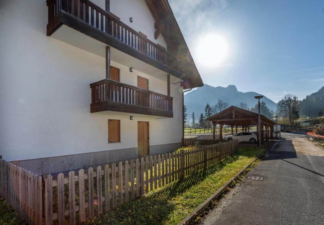 Golf View Apt With Parking And Mountain View! Apartment Tarvisio Exterior photo